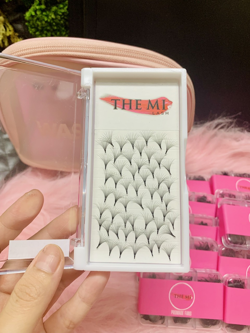 z5710583978402 9f18162efef562b674c68842297727ee 1